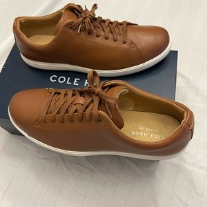 Cole Haan men’s Grand Crosscourt sneaker. Size 10